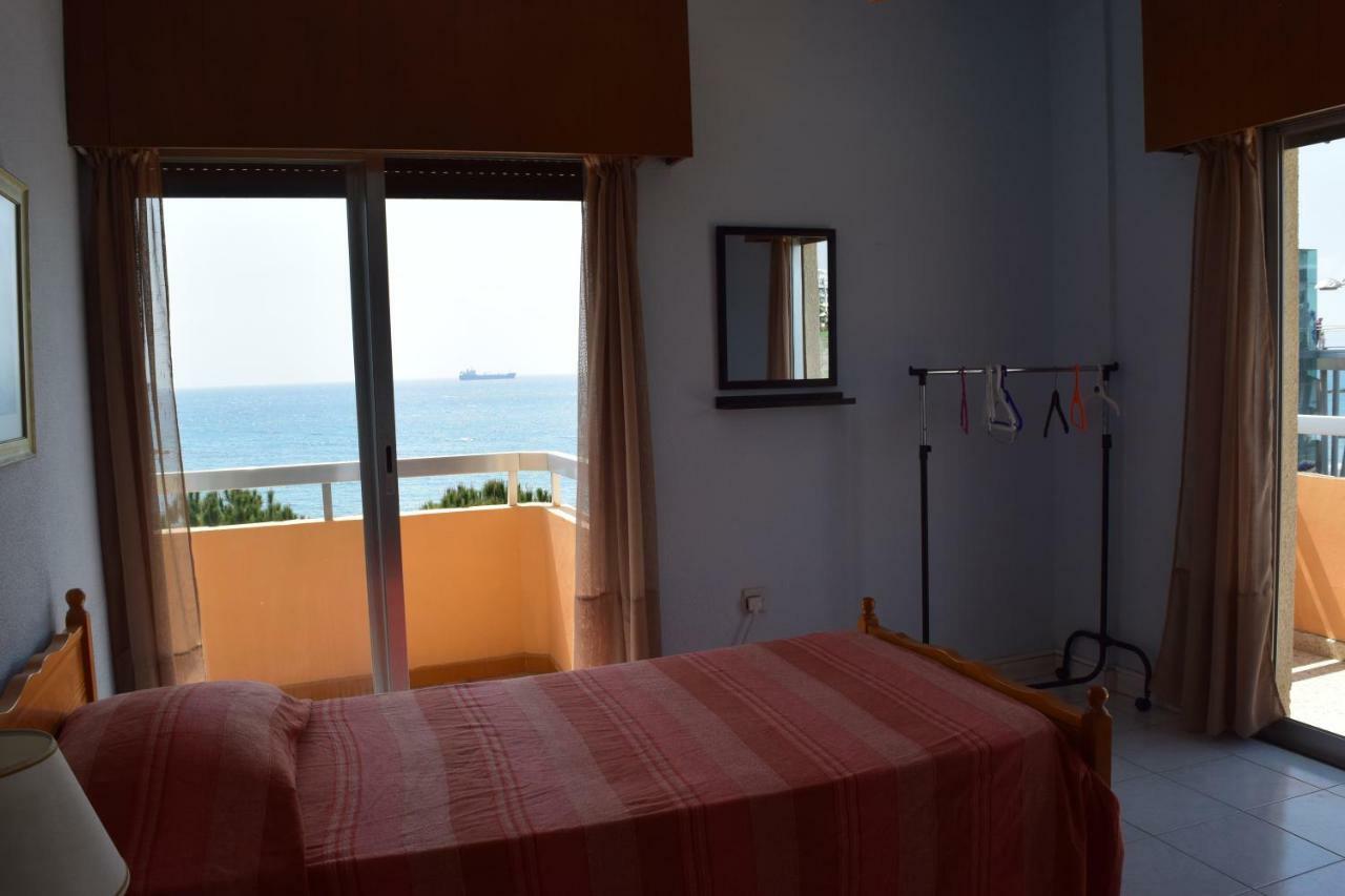 Appartement Mediterranean Breeze à Limassol Extérieur photo
