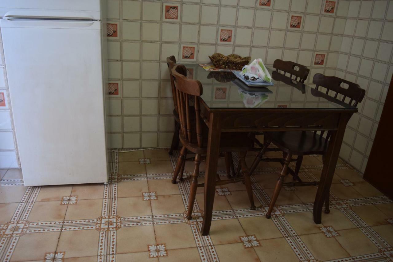 Appartement Mediterranean Breeze à Limassol Extérieur photo