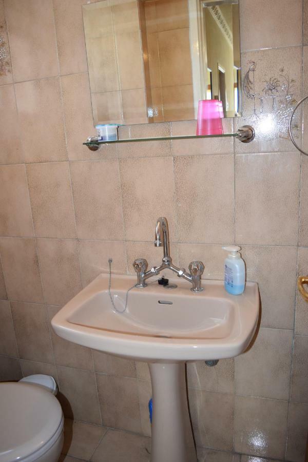 Appartement Mediterranean Breeze à Limassol Extérieur photo