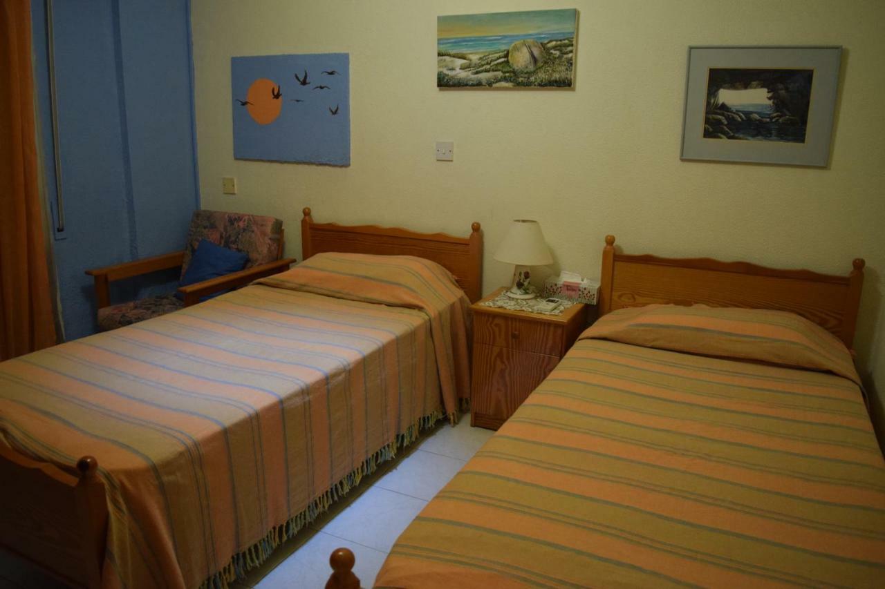 Appartement Mediterranean Breeze à Limassol Extérieur photo